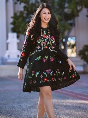 Women's Zara Floral Embroidered Black Lined Dress